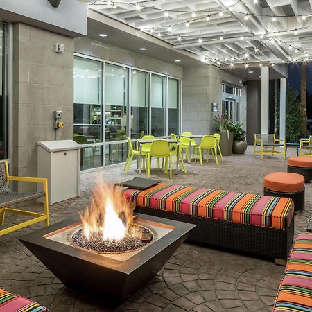 Home2 Suites By Hilton Jacksonville Airport Eksteriør bilde