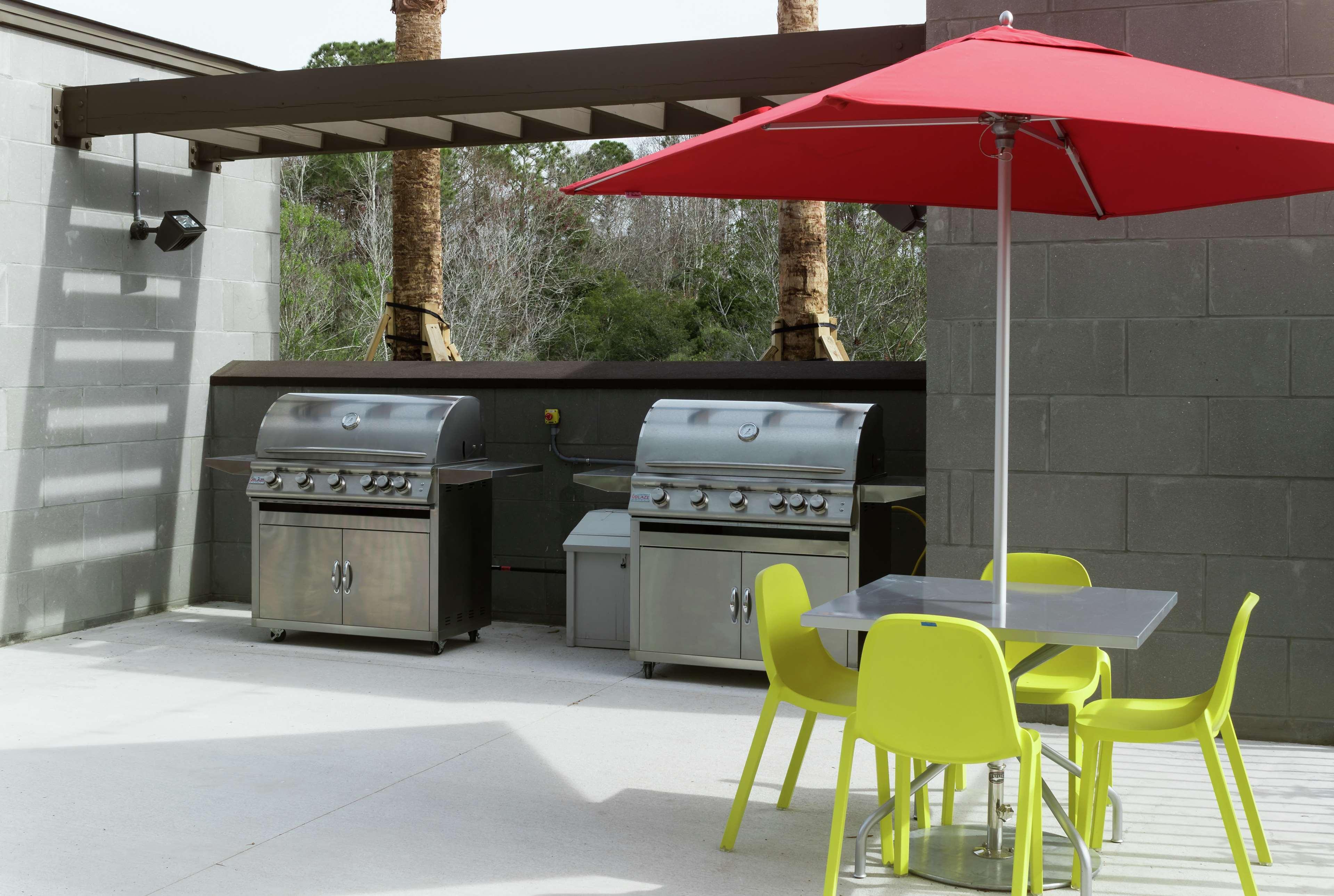 Home2 Suites By Hilton Jacksonville Airport Eksteriør bilde