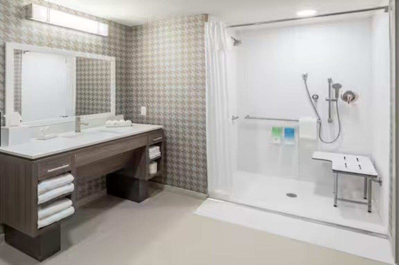 Home2 Suites By Hilton Jacksonville Airport Eksteriør bilde