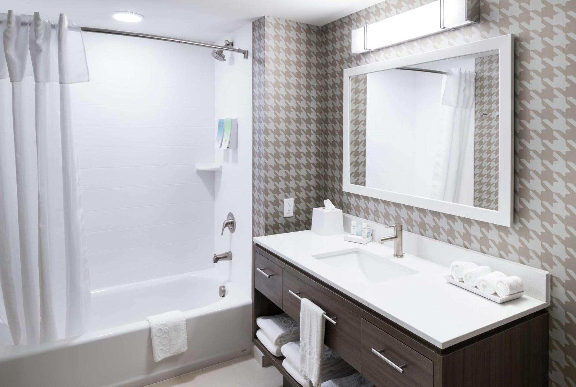 Home2 Suites By Hilton Jacksonville Airport Eksteriør bilde